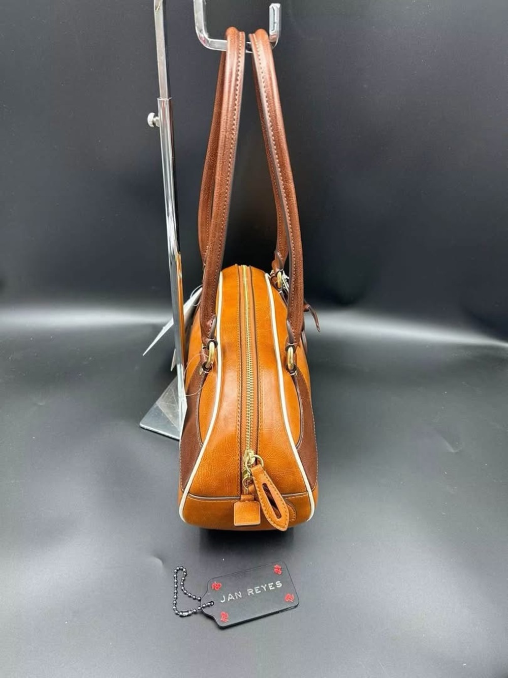 Coach Bowling Shoulder Bag
Color Tan/Saddle - Picture 4 of 6